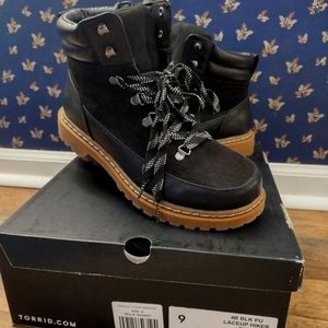 Torrid Lace Up Hiker Boots size 9